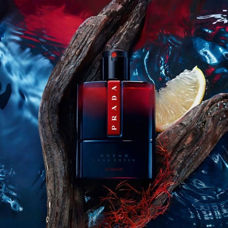 Prada LUNA ROSSA