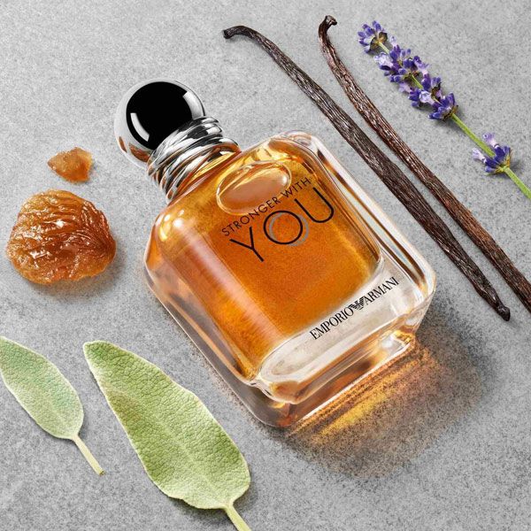 Armani Emporio Stronger With You Apa de Toaleta pentru Barbati Note Olfactive