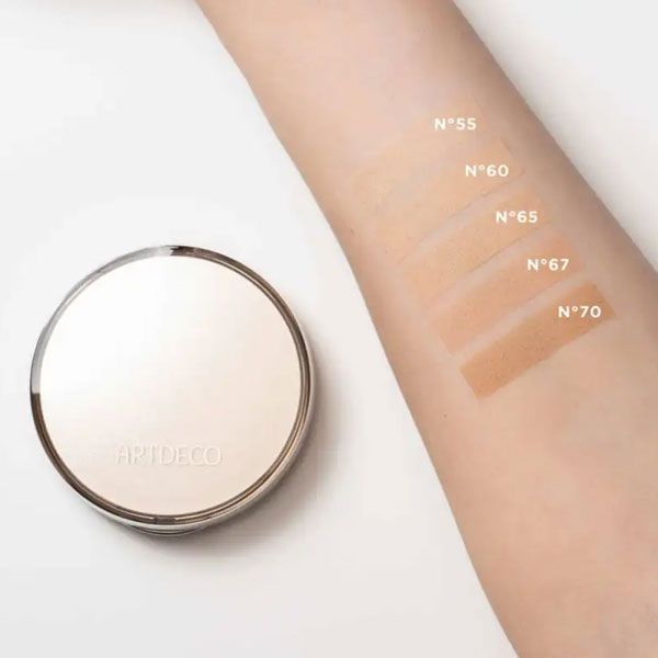 Artdeco Fond de Ten Hydra Mineral Compact Foundation 10g Nuante Aplicate pe Piele