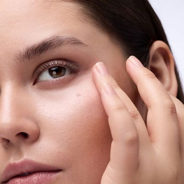 Catrice Corector Under Eye Brightener 10 Light Rose 4.2g Aplicare