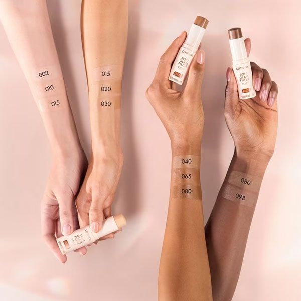 Catrice Fond de Ten Stick Soft Glam Filter 9g paleta de nuante