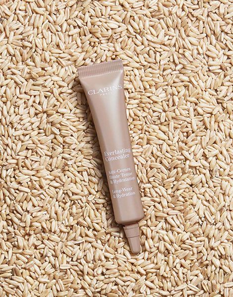 Clarins Concealer Everlasting Long Wear&Hydration ingredient principal