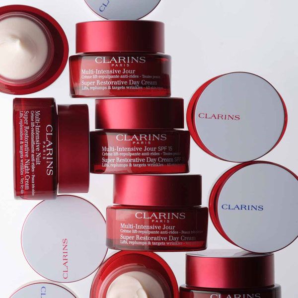 Clarins Super Restorative Night Wear Crema Noapte Ten Uscat-Foarte Uscat 50ml prezentare