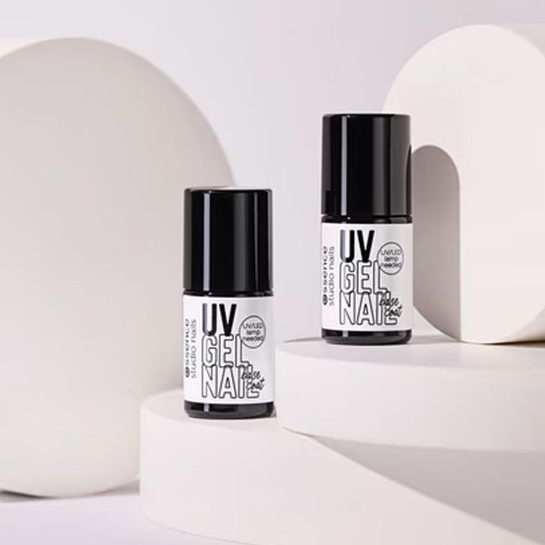 Essence Base Coat Studio Nails UV 01 Perfect Beginning 5ml prezentare produs 2