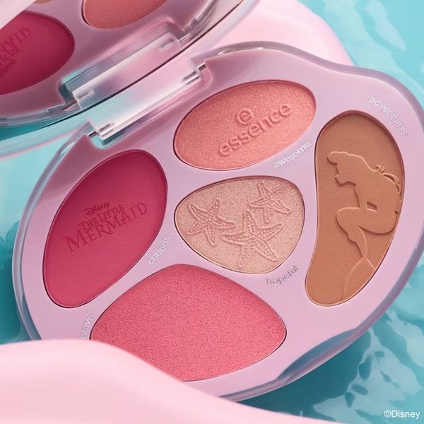 Essence The Little Mermaid Paleta Fard de Pleoape 01 The World Is My Oyster! 8.9g nuante