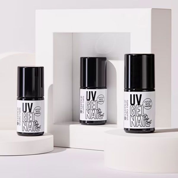 Essence Top Coat Studio Nails UV 01 Perfect Ending 5g prezentare produs 2
