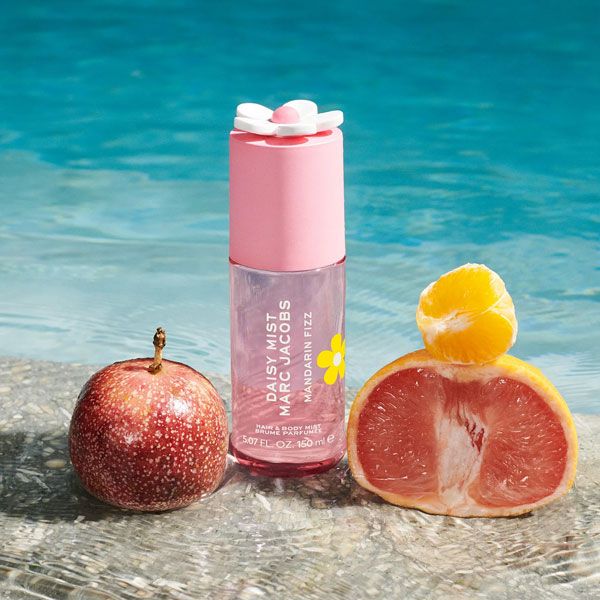 Marc Jacobs Daisy Mist Mandarin Fizz Hair and Body Mist pentru Femei 150ml Note Olfactive