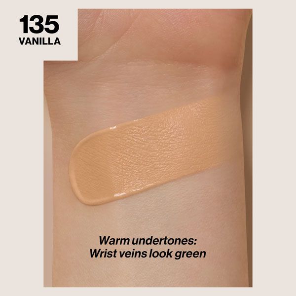 Revlon Fond de Ten ColorStay SPF15 Ten Gras Combinat 135 Vanilla 30ml textura