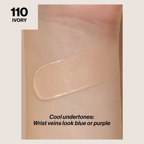 Revlon Fond de Ten ColorStay SPF20 Ten Normal Uscat 110 Ivory 30ml textura