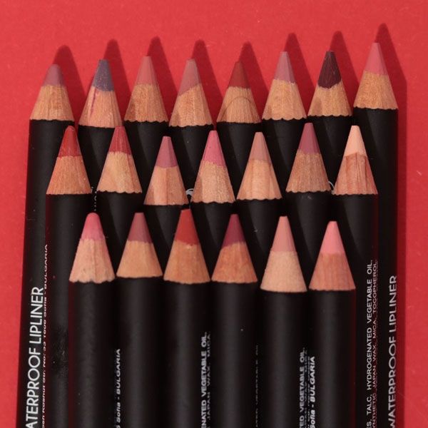 Topface Lip Pencil Lip Liner Wtp Creion De Buze Rezistent La Apa Nuante