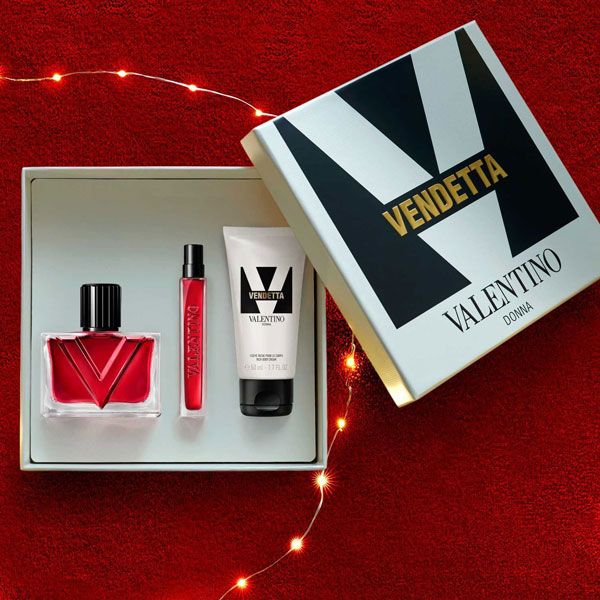 Valentino Vendetta Donna Set (Apa de Parfum 50ml + Apa de Parfum 10ml + Lotiune de Corp 50ml) prezentare