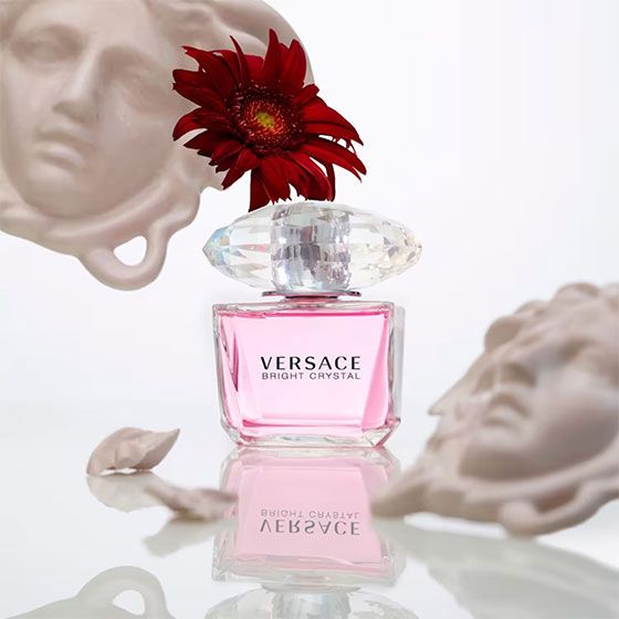 Versace Bright Crystal Apa de Toaleta Femei 1