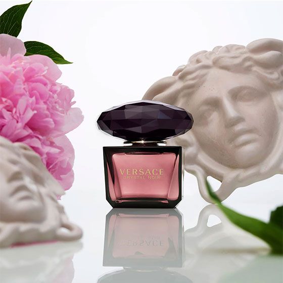 Versace Crystal Noir Apa de Toaleta Femei 1