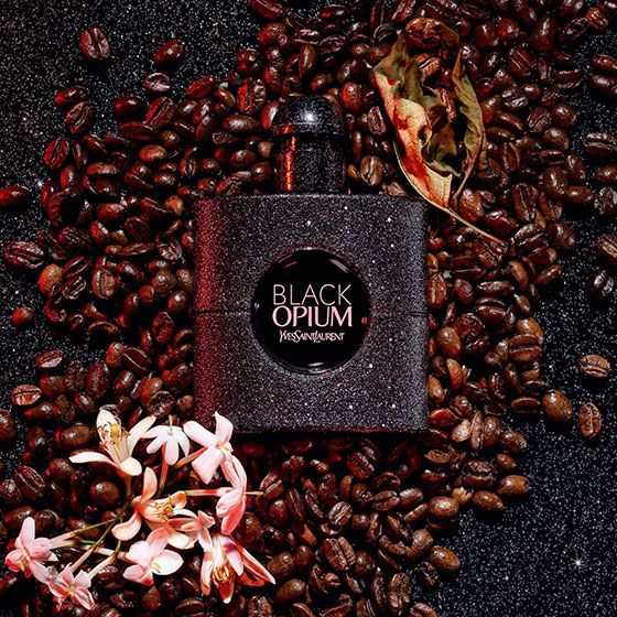 Yves Saint Laurent Black Opium Extreme Apa de Parfum 4