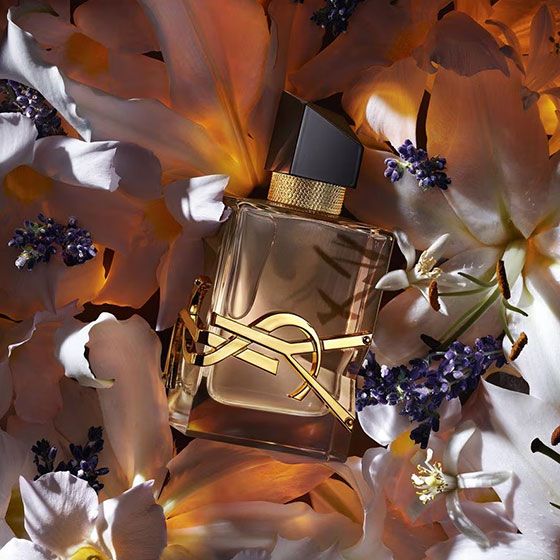 Yves Saint Laurent Libre Flowers&Flames Apa de Parfum 1